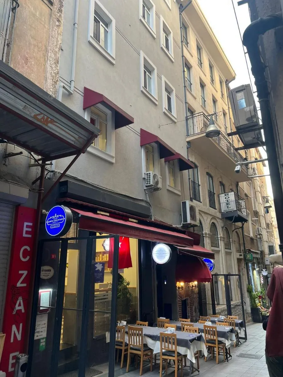 Image 4 of ŞAHİN PERA SUİT 1 stylish 2Br 3Ac apartment near Istiklal street