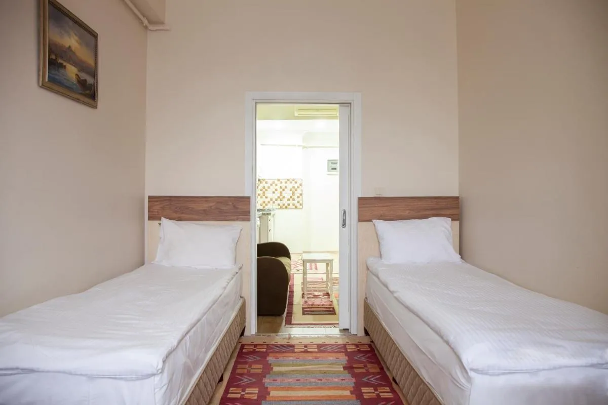 Image 1 of Sheriff Royal Suite