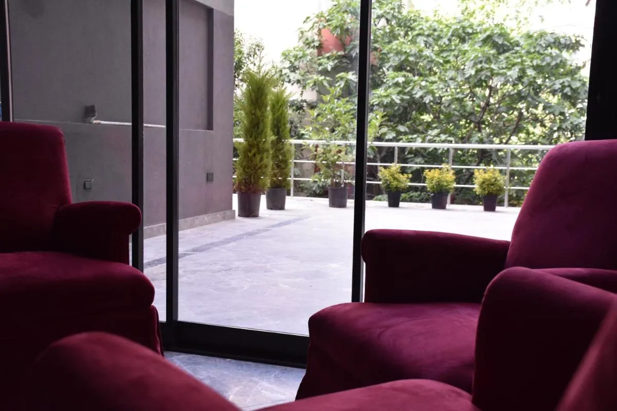 Image 4 of Shishly Palace Hotel