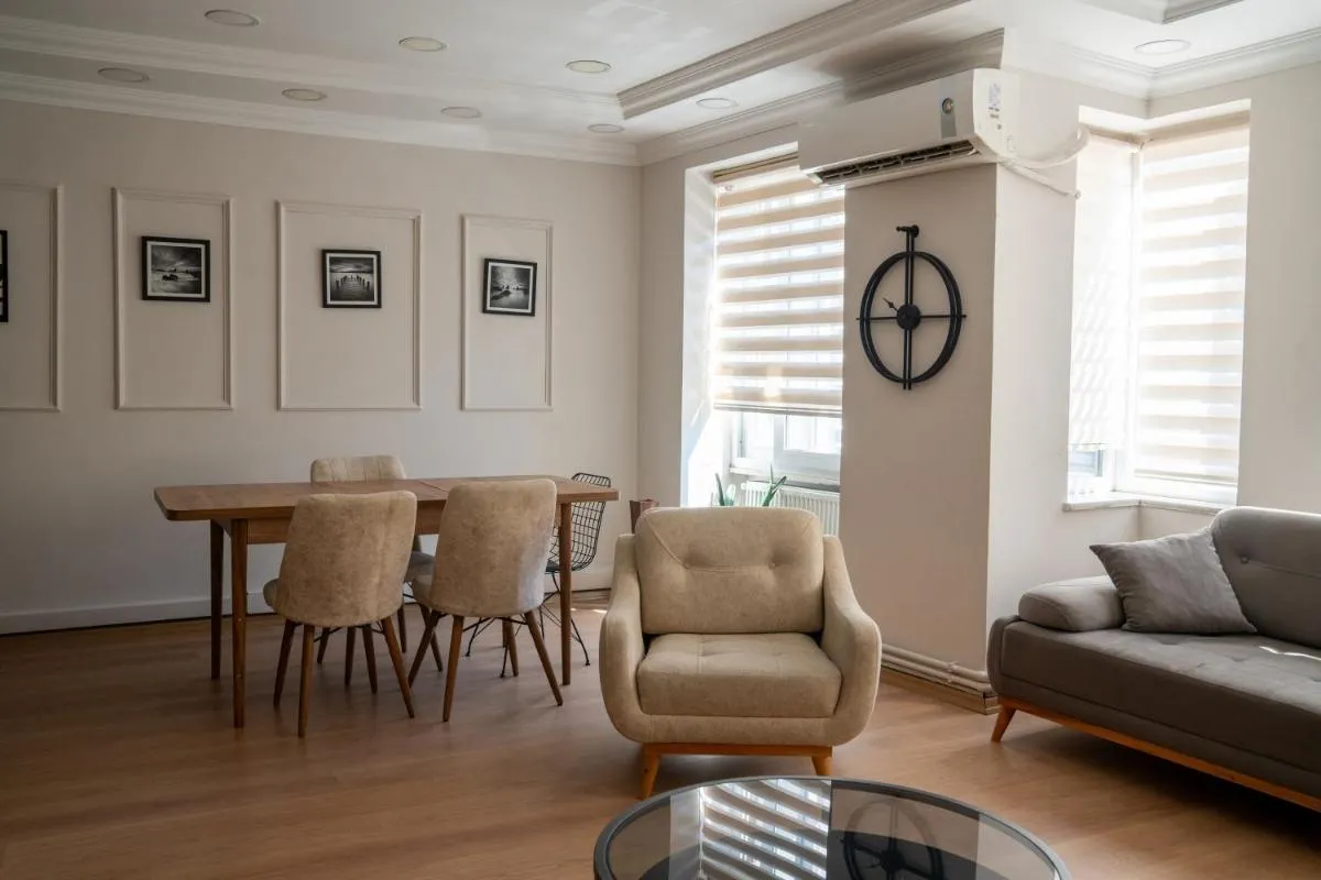 Image 2 of Sisli Centre Lux