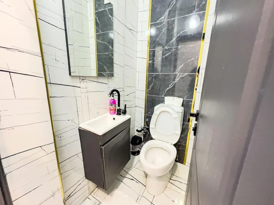 Image 4 of Sisli apartment 6 4 4