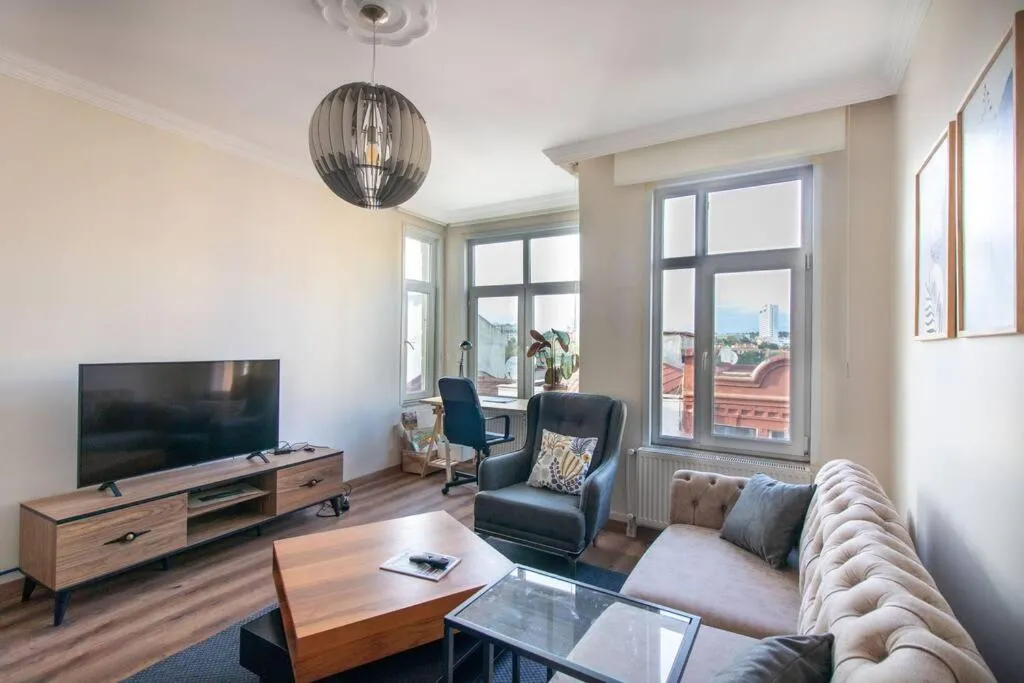 Image 1 of Soft and Historic 3BR Home w Iconic Haydarpasa View