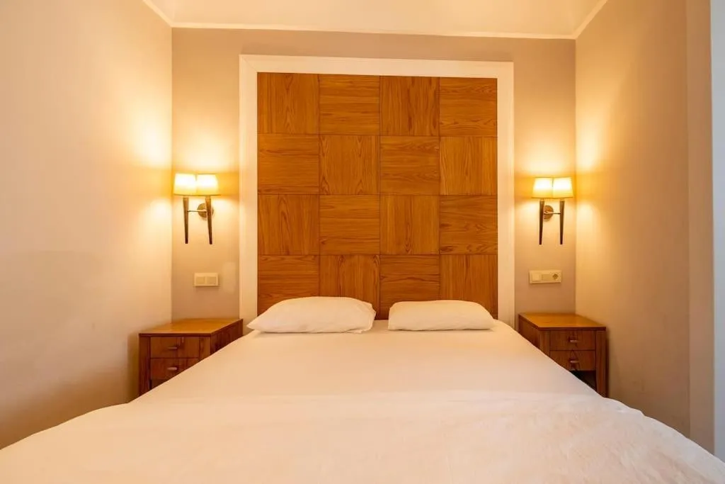 Image of Spacious Apartment, 1-min to Taksim Square
