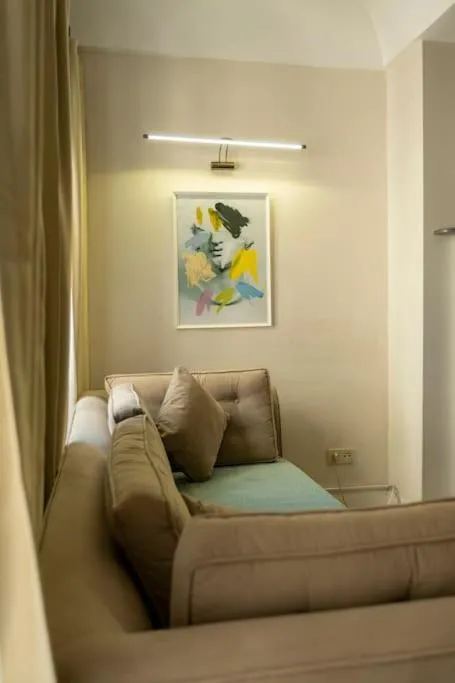 Image 4 of Spacious Apartment, 1-min to Taksim Square