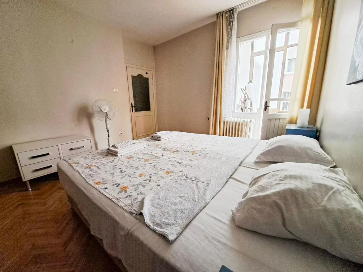 Image 3 of Spacious and Bright Apartment – Dirim House