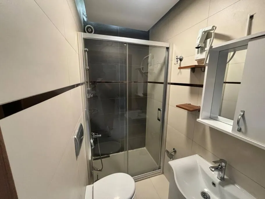 Image 3 of Spacious and Cozy Flat near Taksim Square no3
