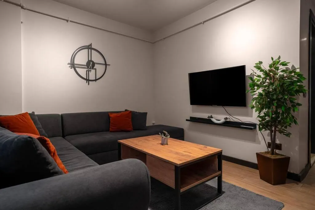 Image 1 of Spacious and Stylish 3BR w Private Garden