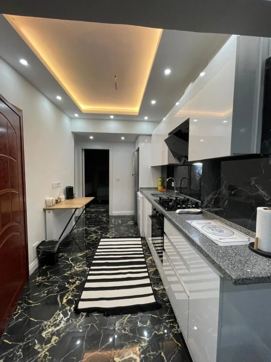 Image 4 of Stay in the heart of the city