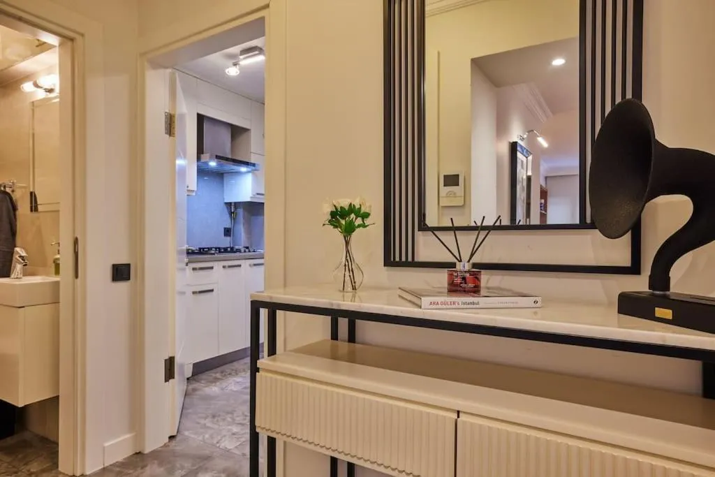 Image 5 of Stunning Apartment in Bebek