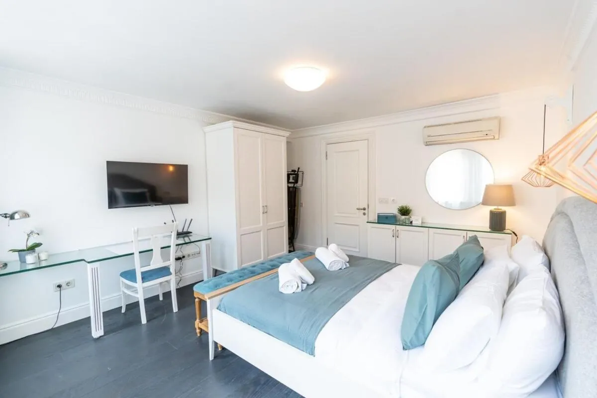 Image 3 of Stylish Duplex In Beyolu With Private Terrace
