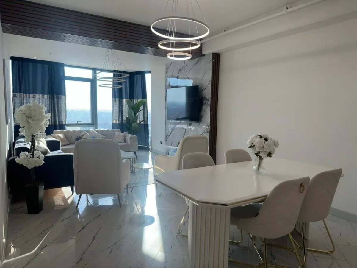 Image 2 of Stylish apt in heart of Şişli Floor 40