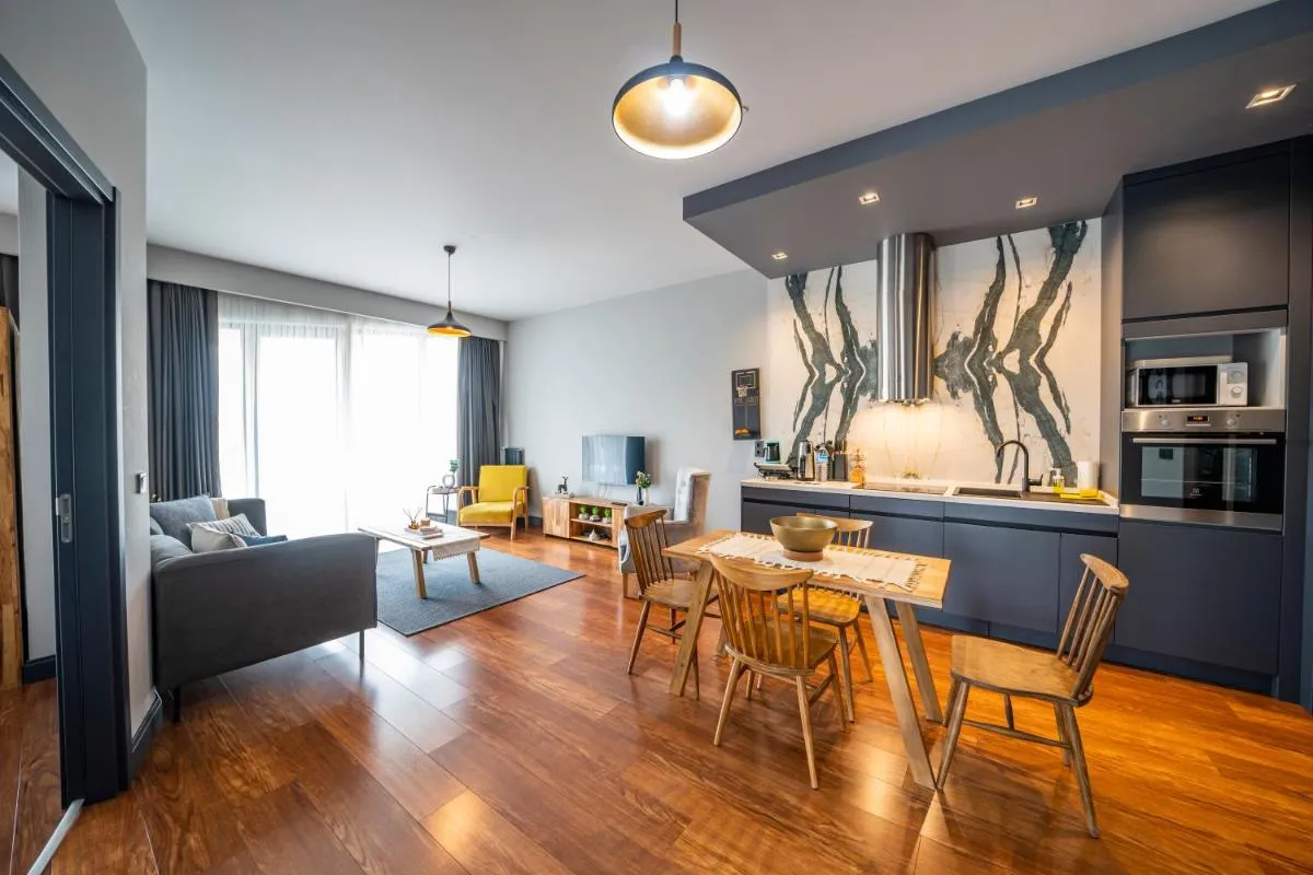 Image 2 of Superior&Chic 2Bedroom Apartment with Pool-Security-Gym-Parking B133