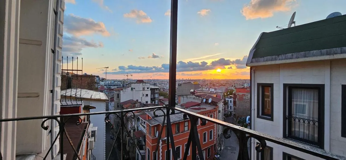 Image 6 of TAKSIM SUITE Apartment
