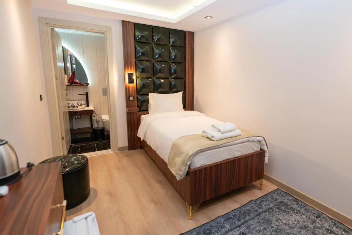 Image 4 of THE MUA LUXURY HOMEs