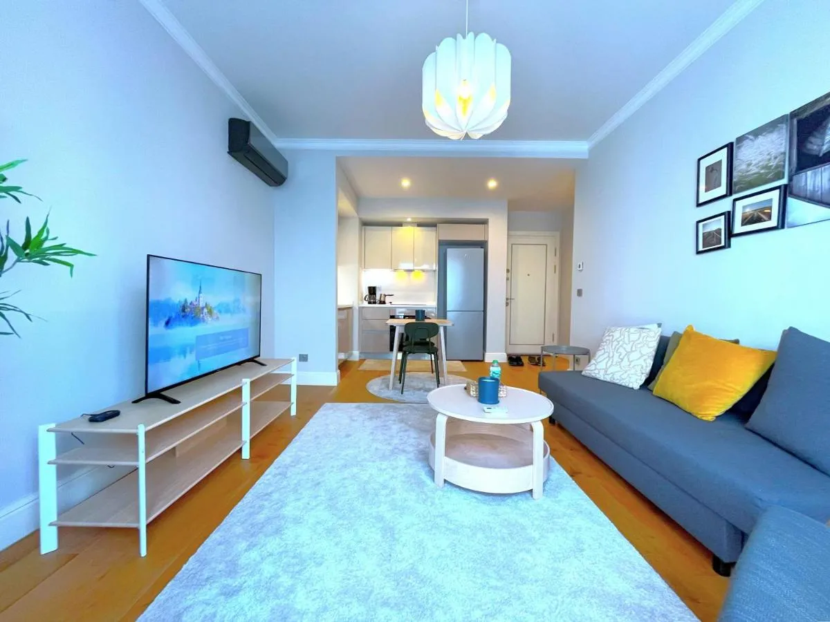 Image 3 of Taksim 360