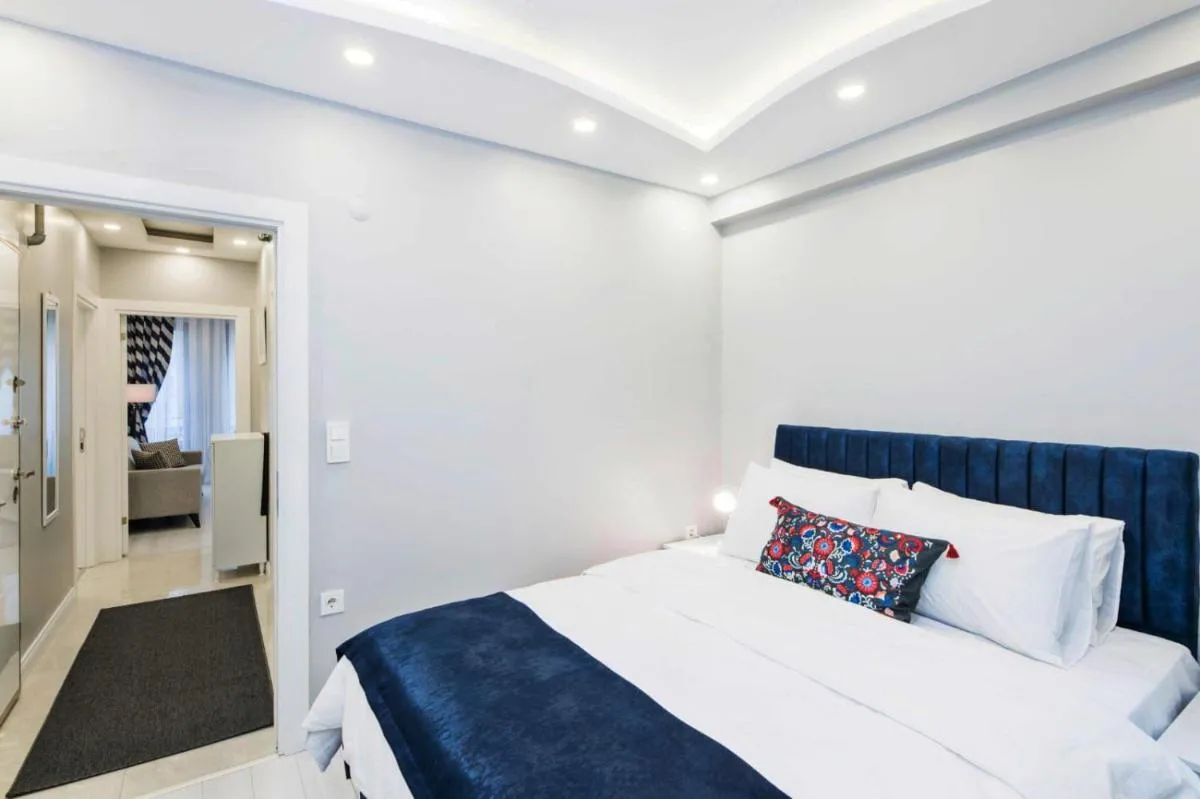 Image 5 of Taksim Devrim House