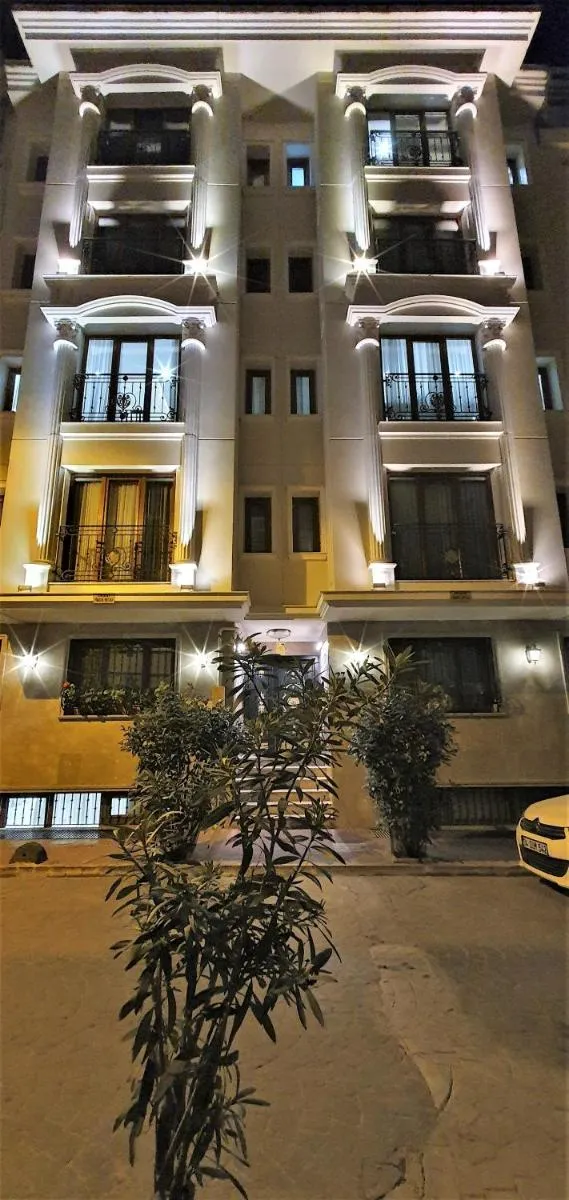Image 3 of Taksim Flat