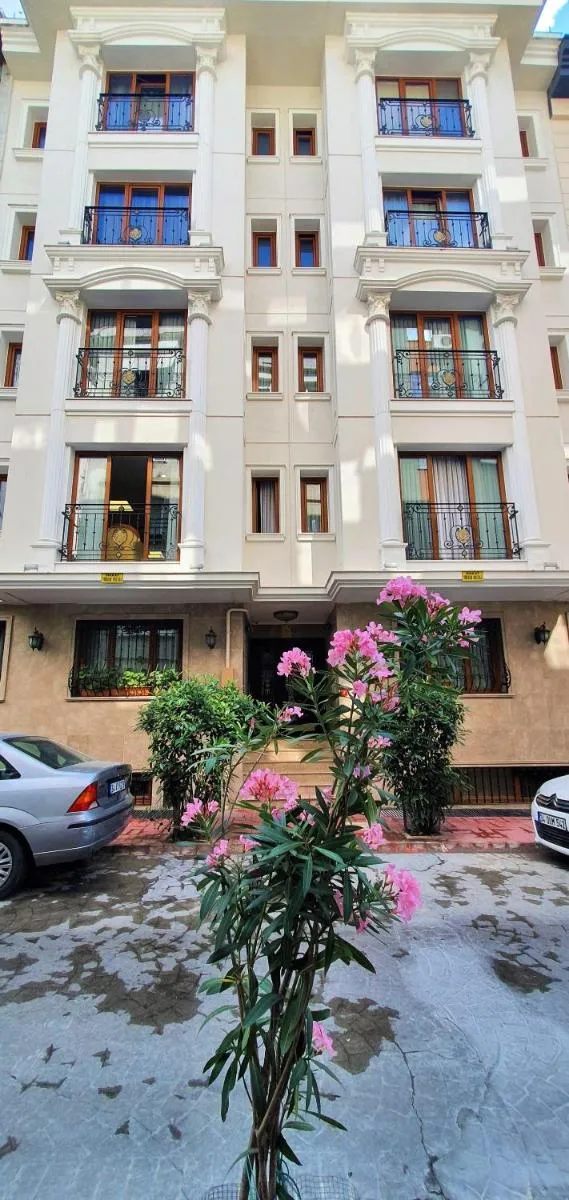 Image 4 of Taksim Flat