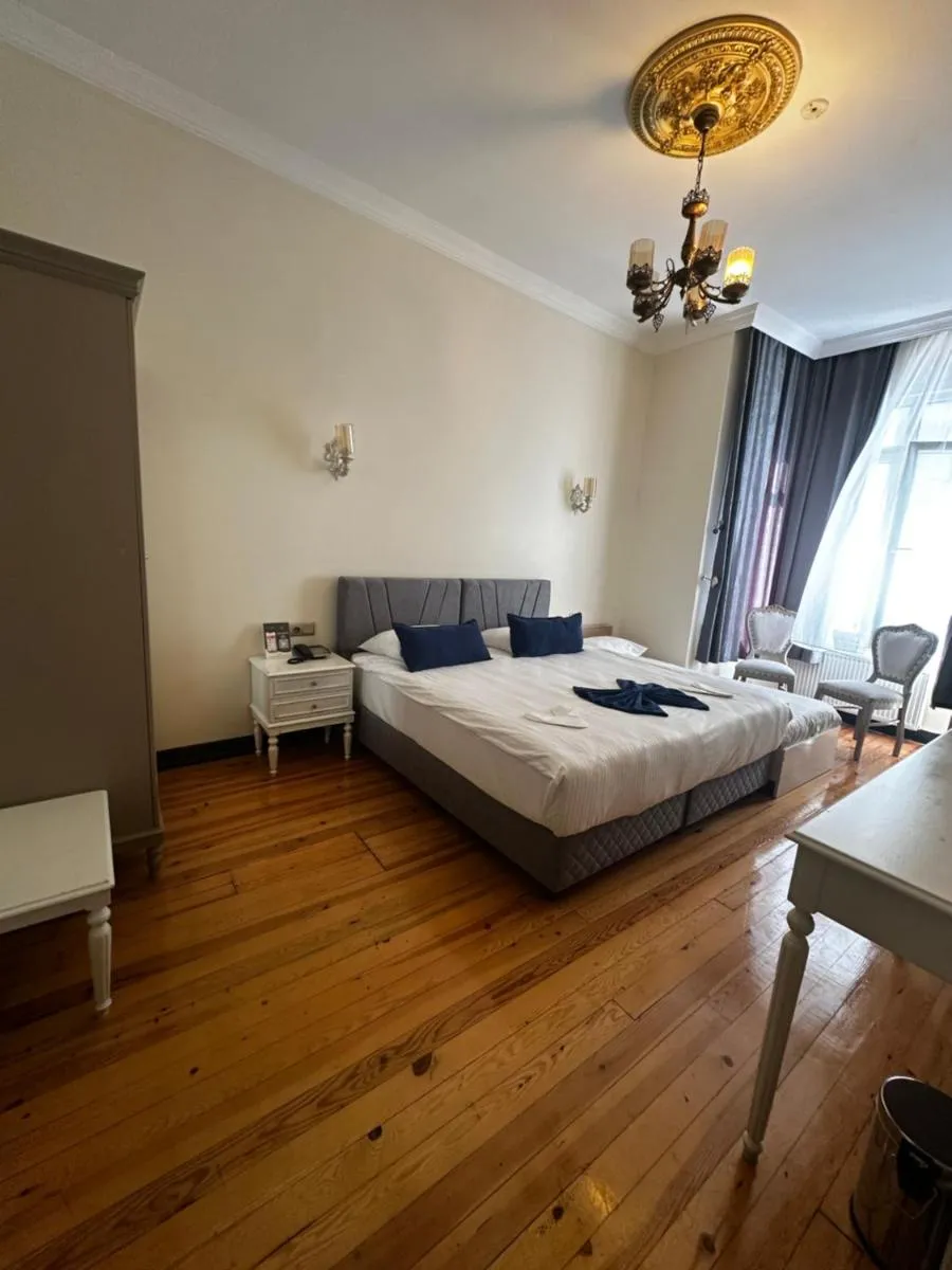 Image 1 of Taksim Green Star Hotel