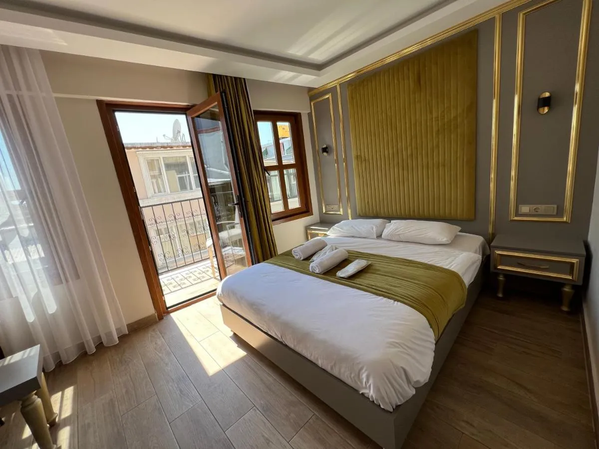 Image 2 of Taksim La Marino Hotel