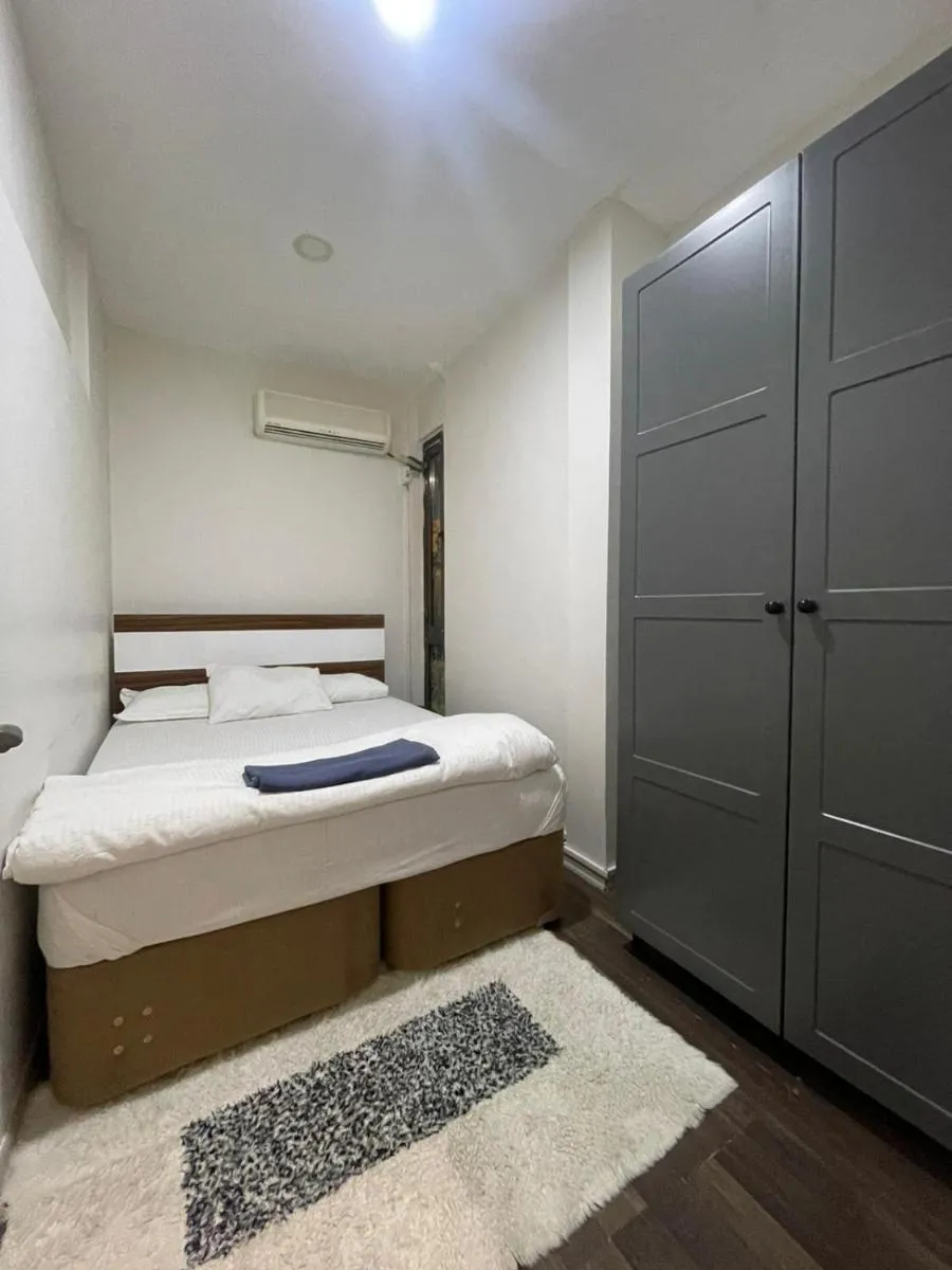 Image 3 of Taksim Square 2plus1 Big Flat on the Center with 2 Bathroom
