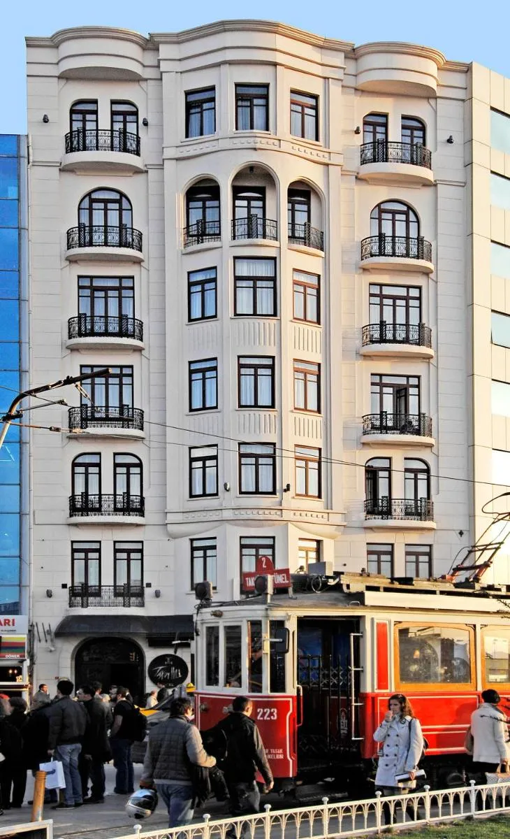 Image 3 of Taxim Hill Hotel