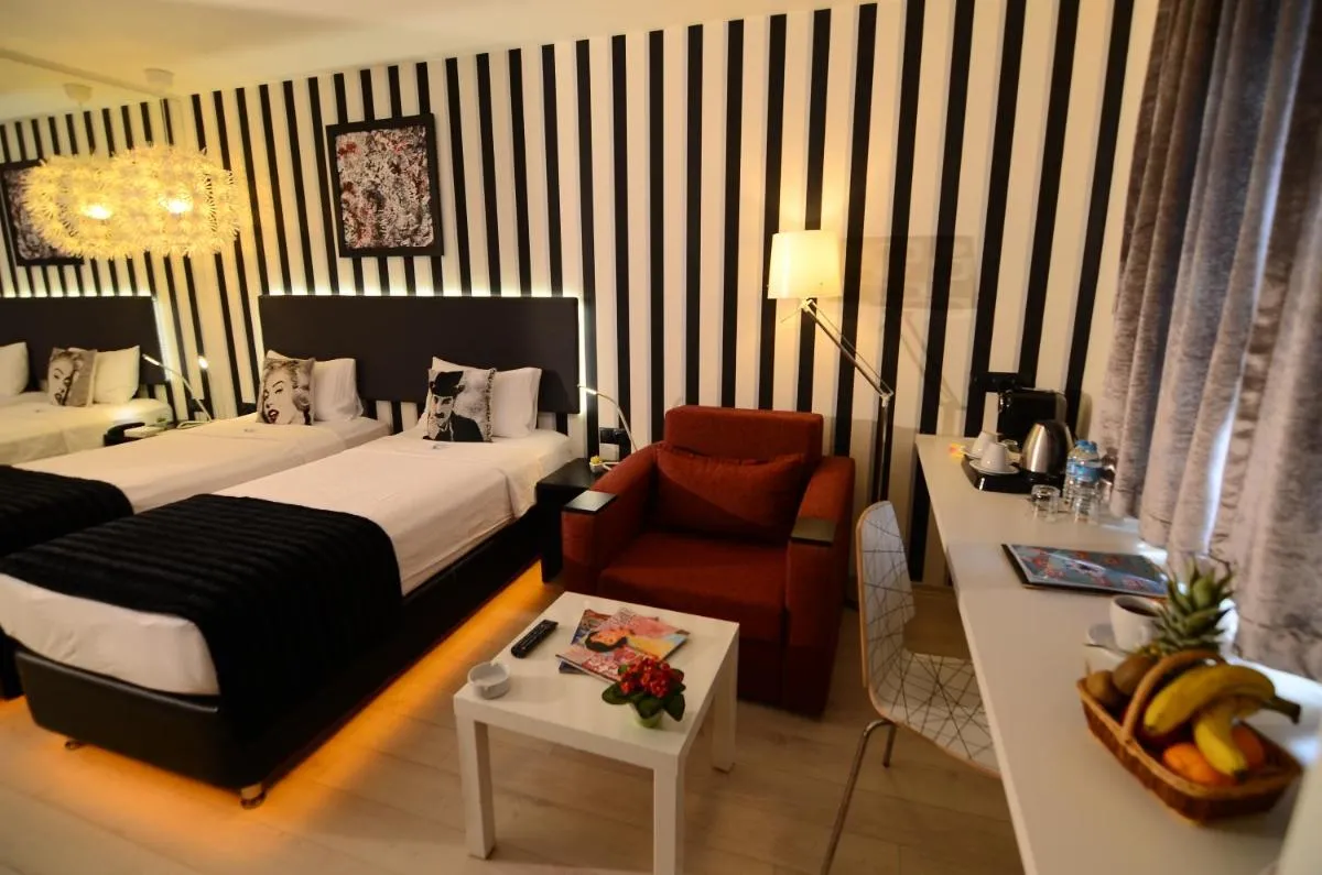 Image 5 of Tempo Fair Suites