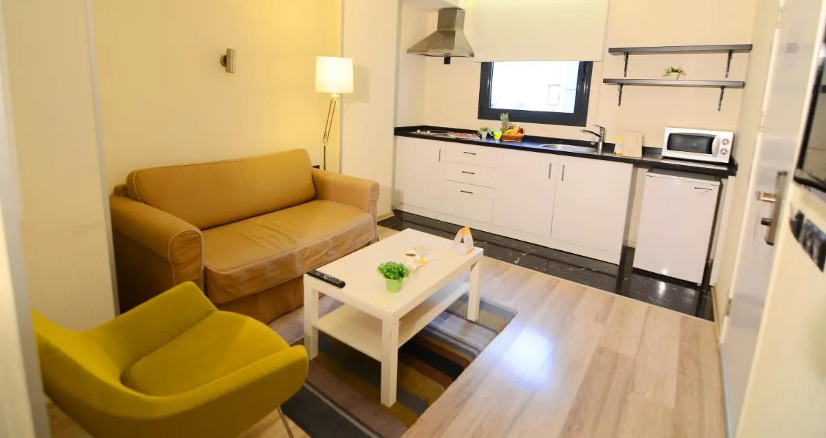 Image 4 of Tempo Suites Airport