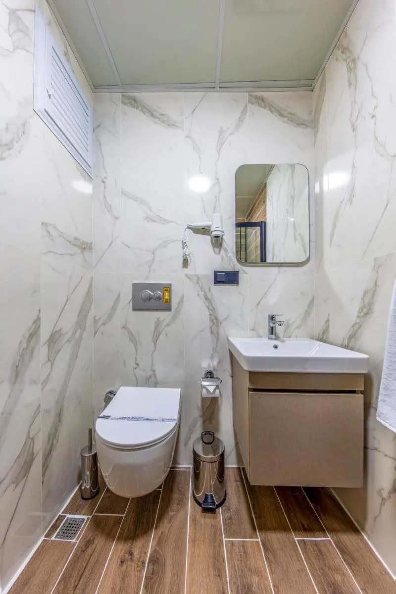 Image 4 of The Business Class Hotel