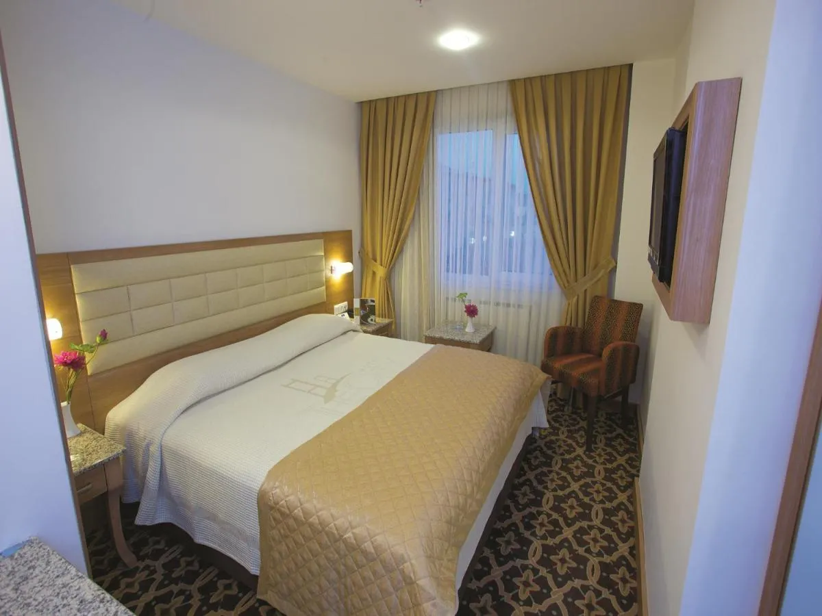 Image 3 of The City Hotel