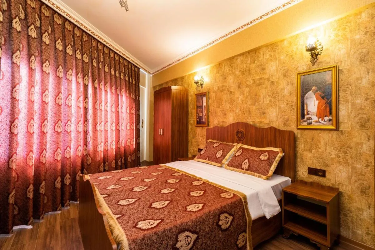 Image 4 of The First Ottoman Dream