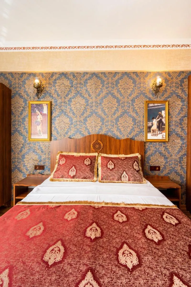Image 3 of The First Ottoman Dream