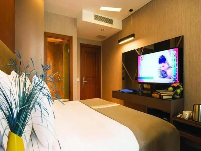 Image 6 of The Way Hotel