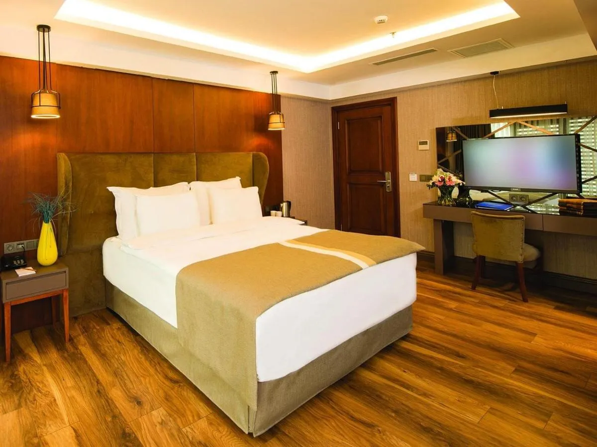 Image 5 of The Way Hotel