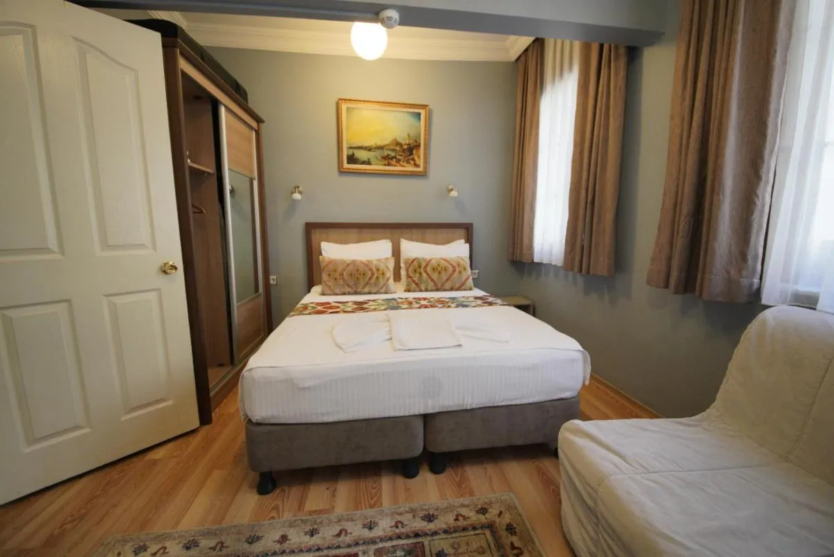 Image 6 of Topkapi Apartments