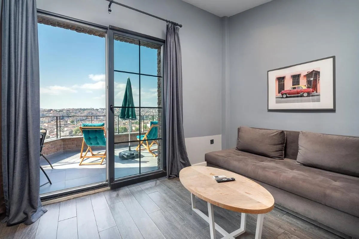 Image 1 of Urban Quarters – Loft