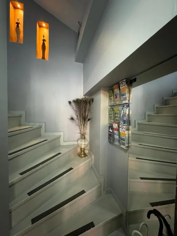 Image of Valeria House
