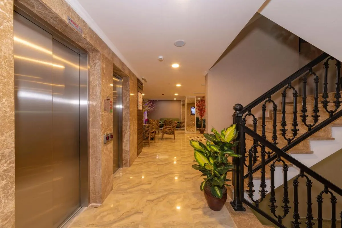 Image 4 of Vision Deluxe Hotel