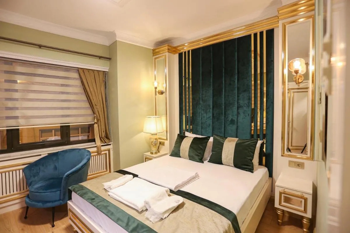 Image 2 of WHITEMOON HOTEL SUİTES