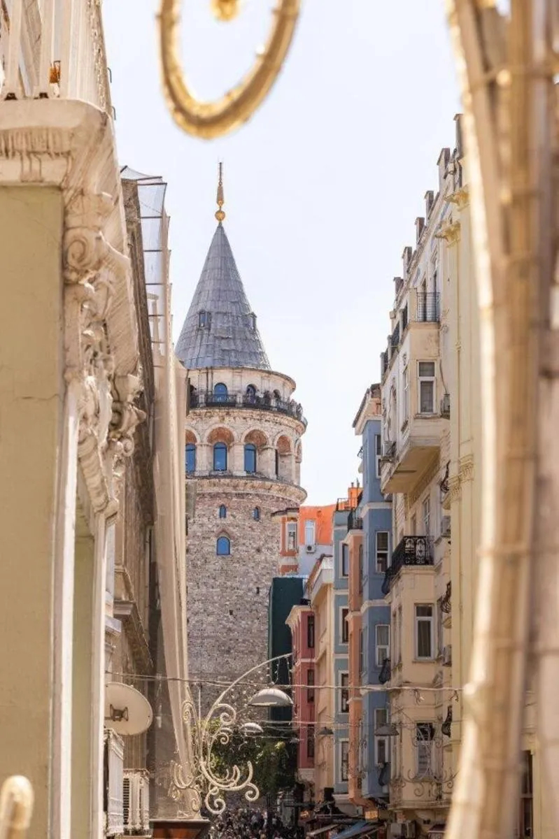 Image 3 of Warm Rustic Charming 2bd Galata Wpatio Gem! #320