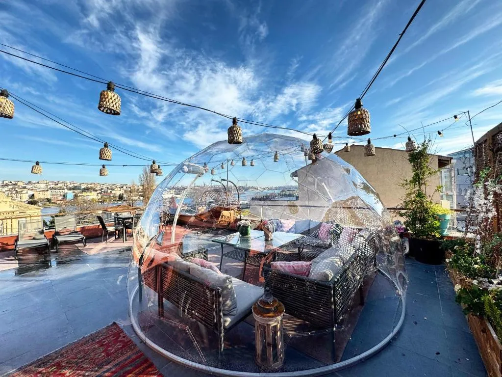 Image of Waterfront Apartment by the Tram – Terrace with Dome & Golden Horn View in Fatih