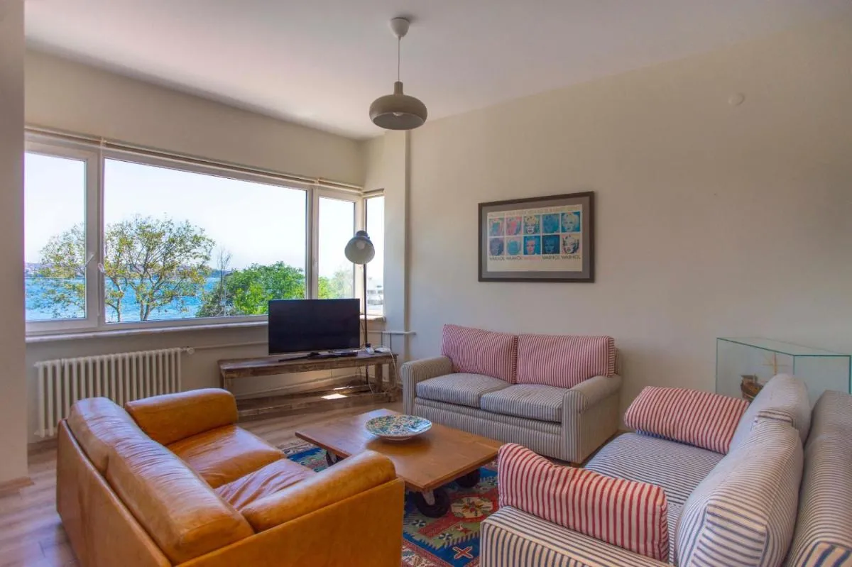 Image 2 of Waterfront Apartments with a Stunning View