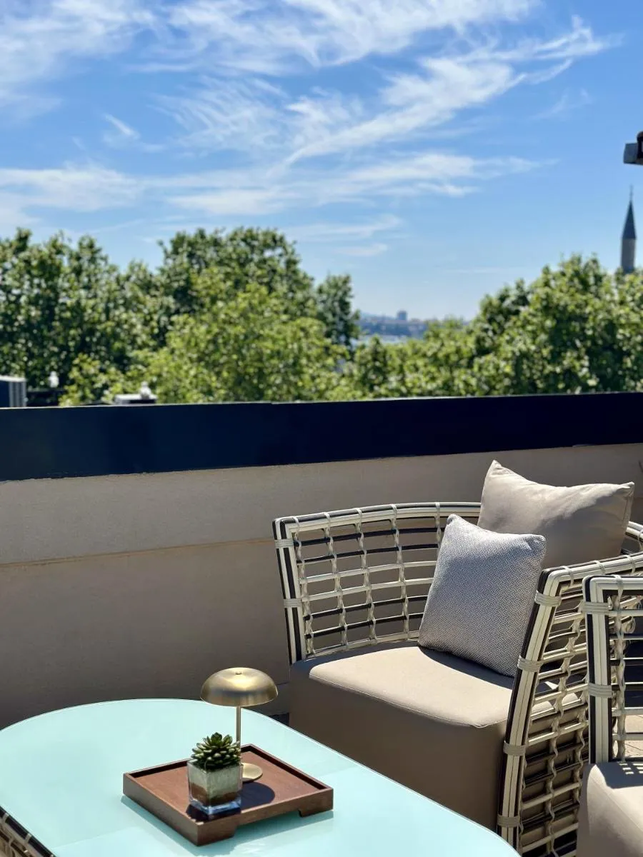Image 6 of Weingart Suites Hotel