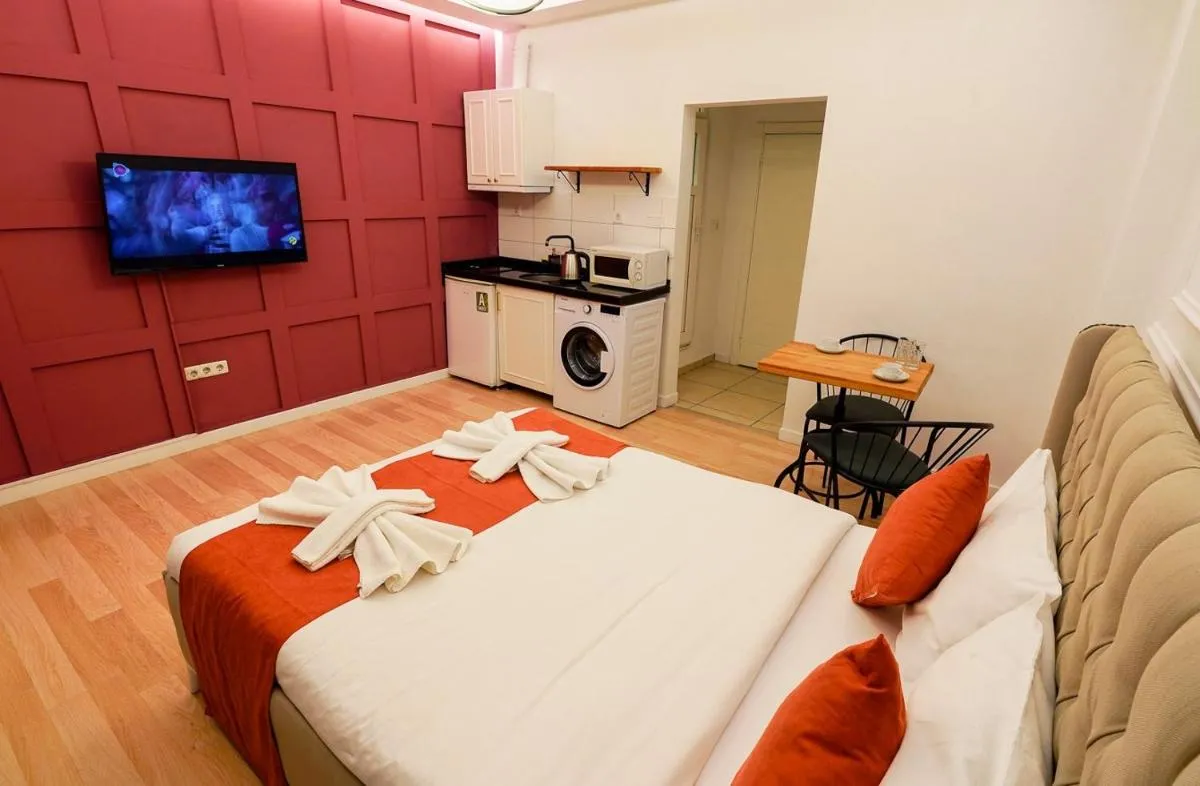 Image 2 of White Bolshoi Rooms