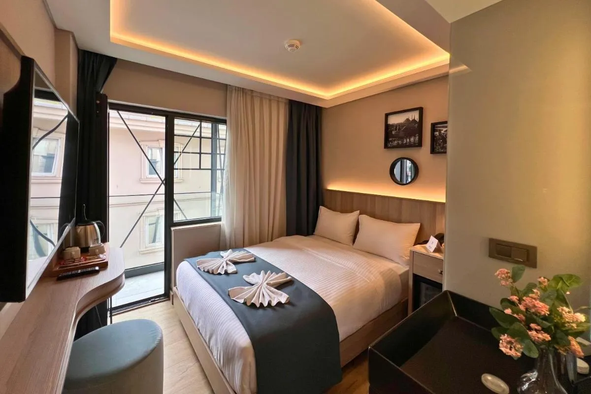 Image 1 of Woxx Hotel