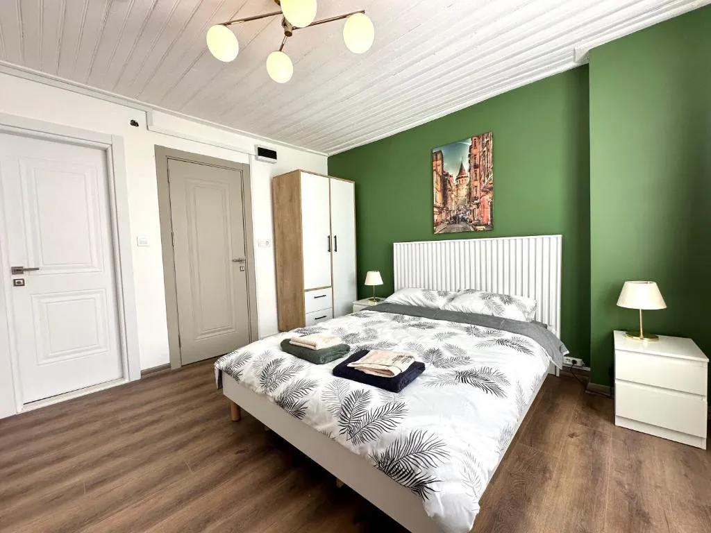 Image of Yellowhouse Room 5