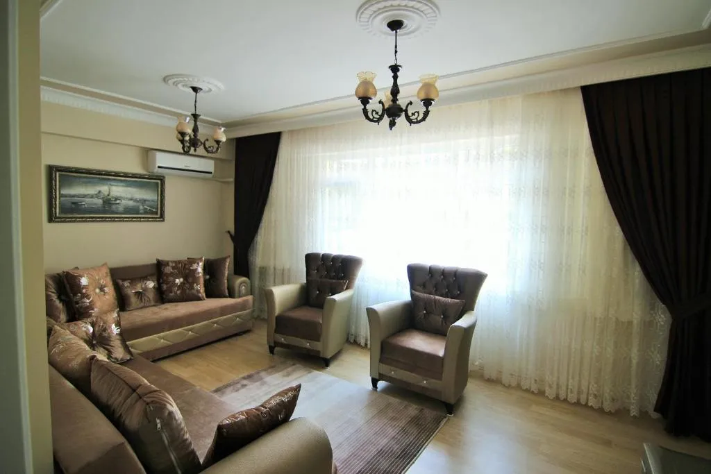 Image of Yilmaz Apart