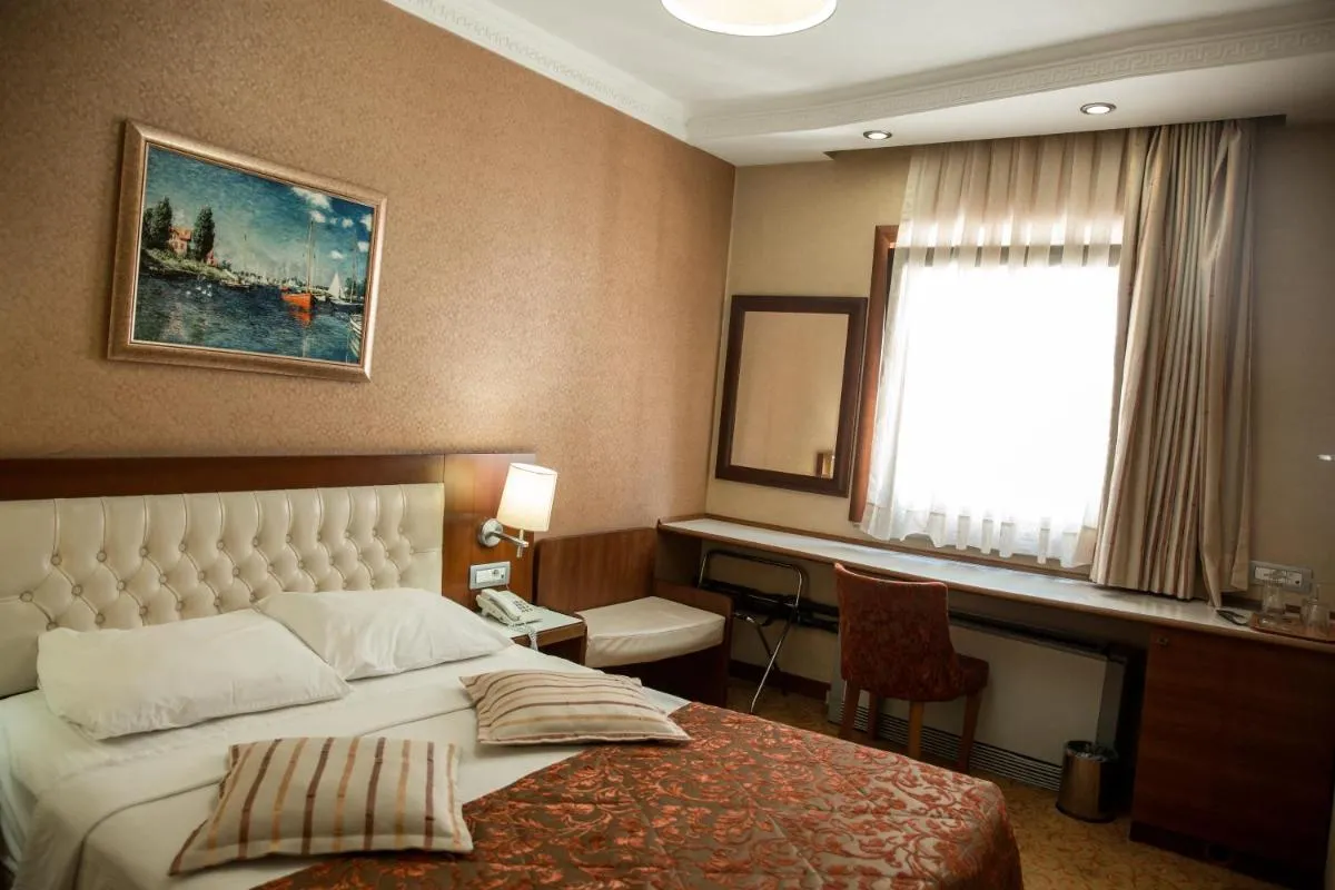 Image 2 of Yuksel Hotel