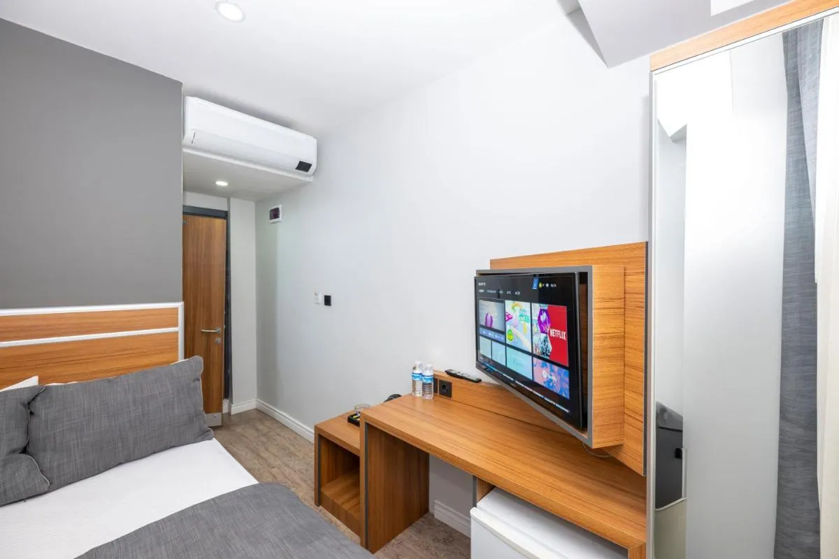 Image 4 of mayza otel