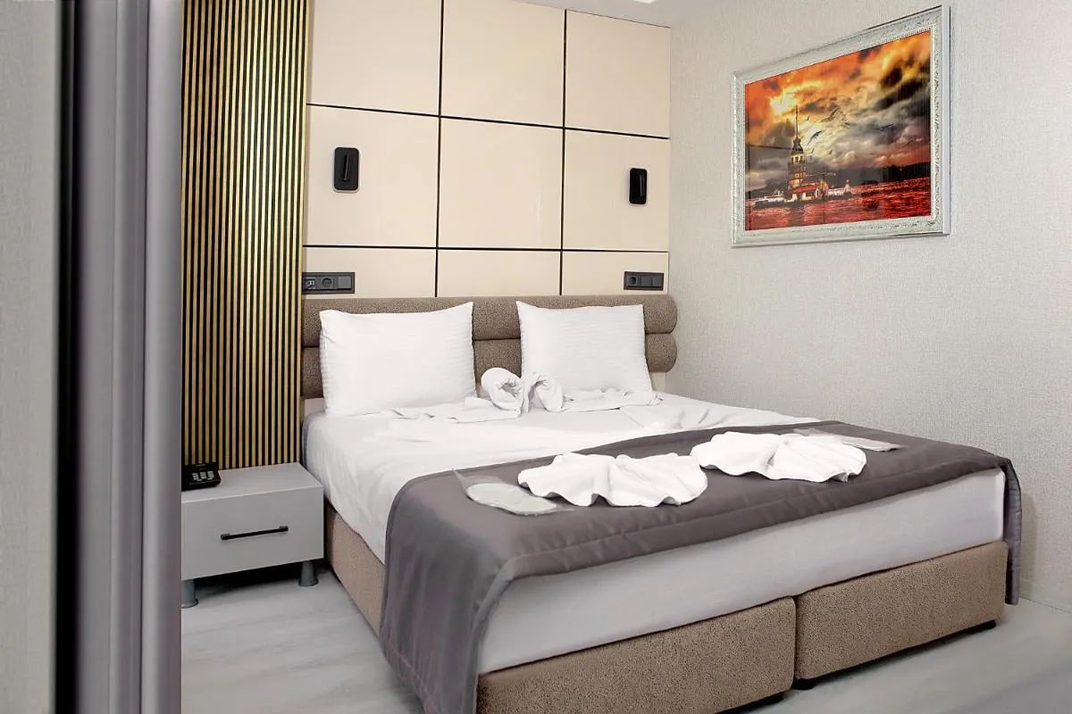 Image 4 of the Amara Hotel